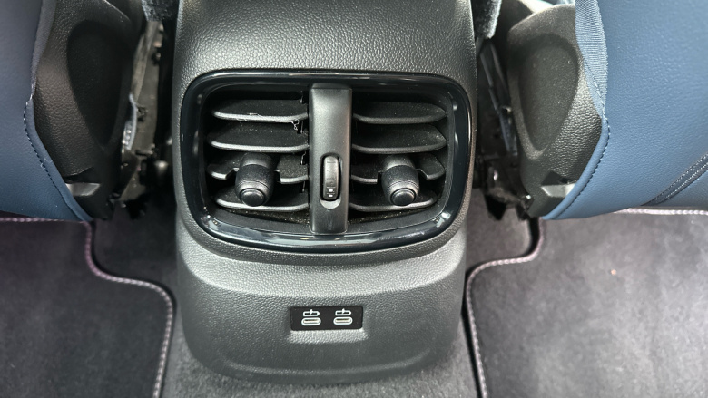 MINI Countryman 1.5 Cooper Exclusive ALL4 5dr Auto [Comfort Pack] Petrol Hatchback